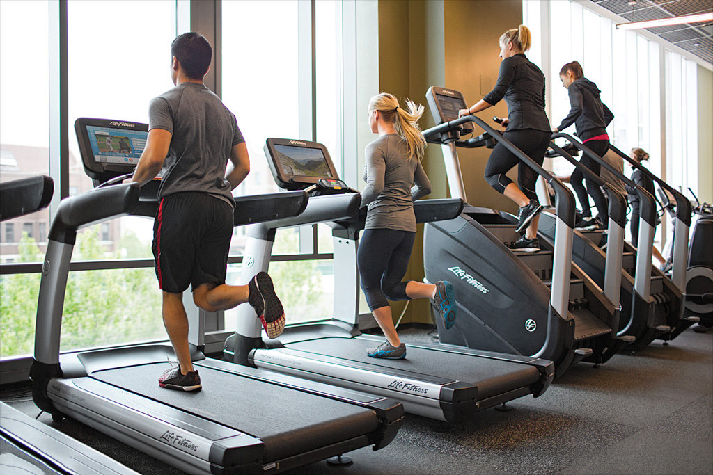 treadmill အပေါ် hiit လေ့ကျင့်ခန်းလုပ်ဖို့ဘယ်လို?